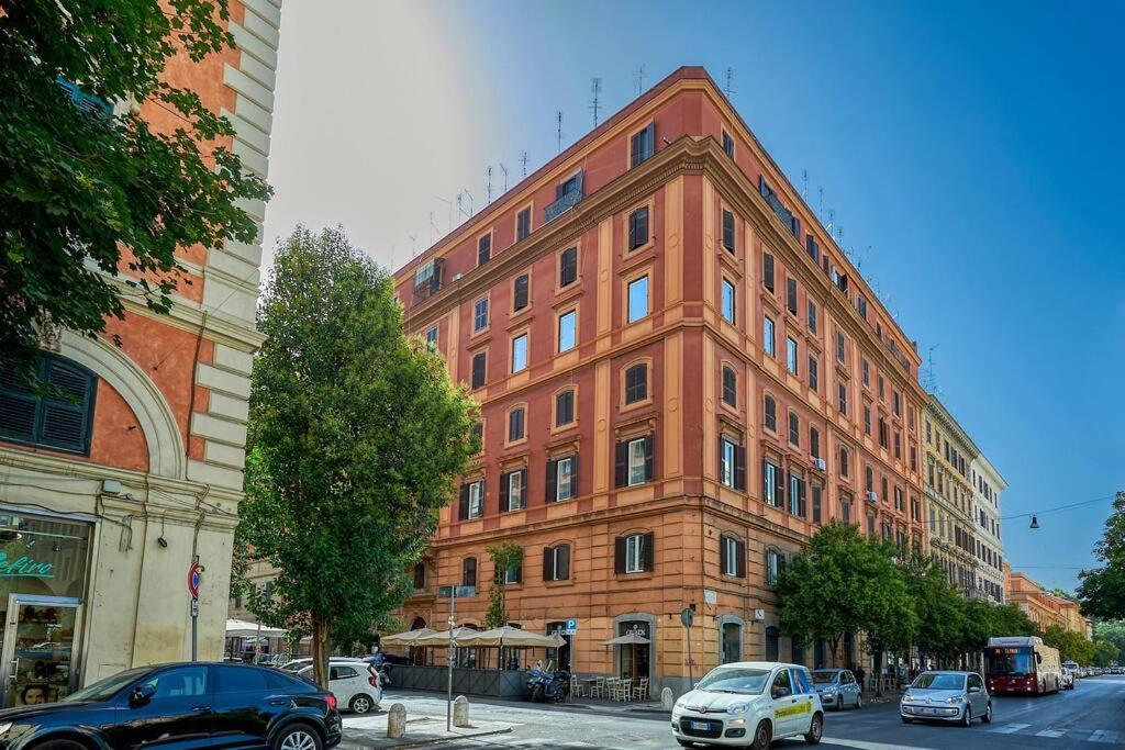 Irex - Cavour Private Apartment ローマ エクステリア 写真
