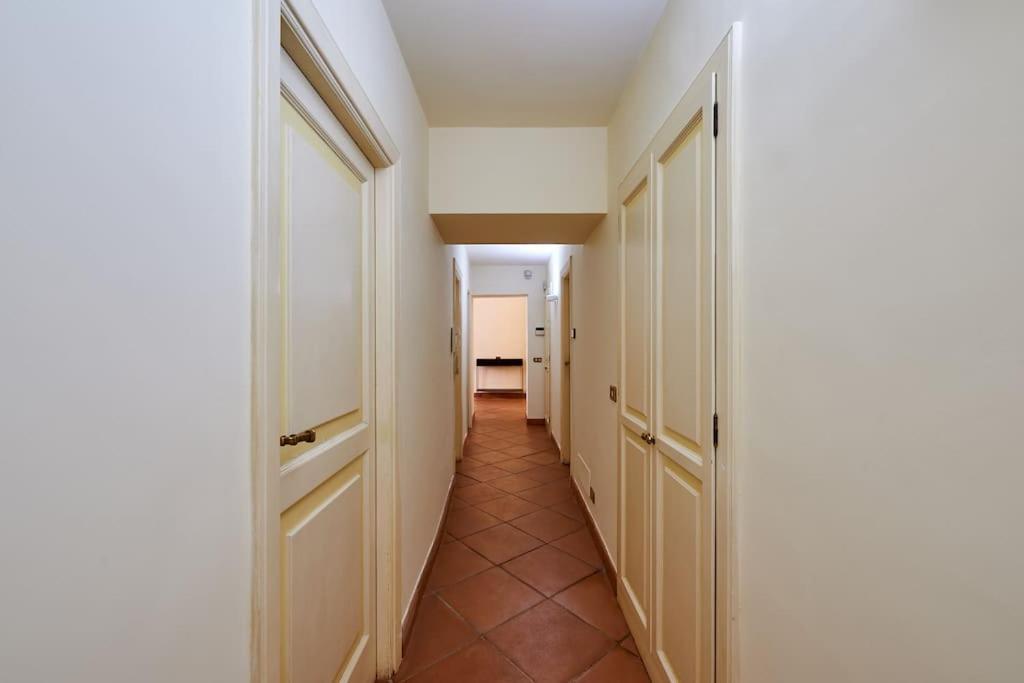 Irex - Cavour Private Apartment ローマ エクステリア 写真