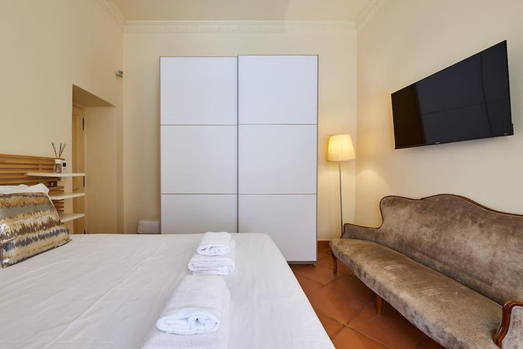 Irex - Cavour Private Apartment ローマ エクステリア 写真