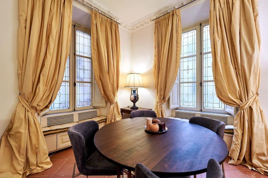 Irex - Cavour Private Apartment ローマ エクステリア 写真