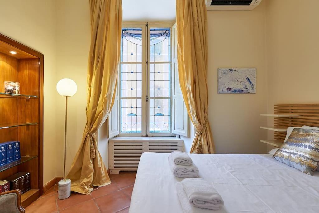 Irex - Cavour Private Apartment ローマ エクステリア 写真